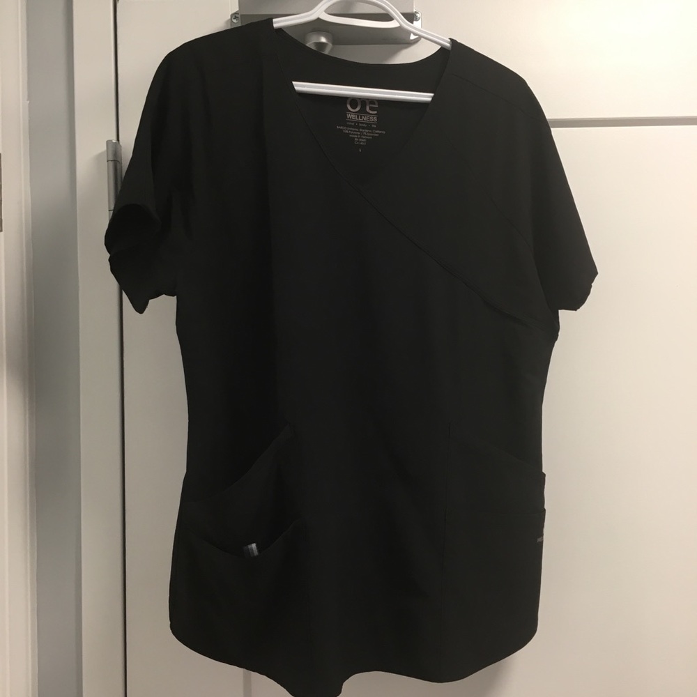 Barco One Wellness Scrubs